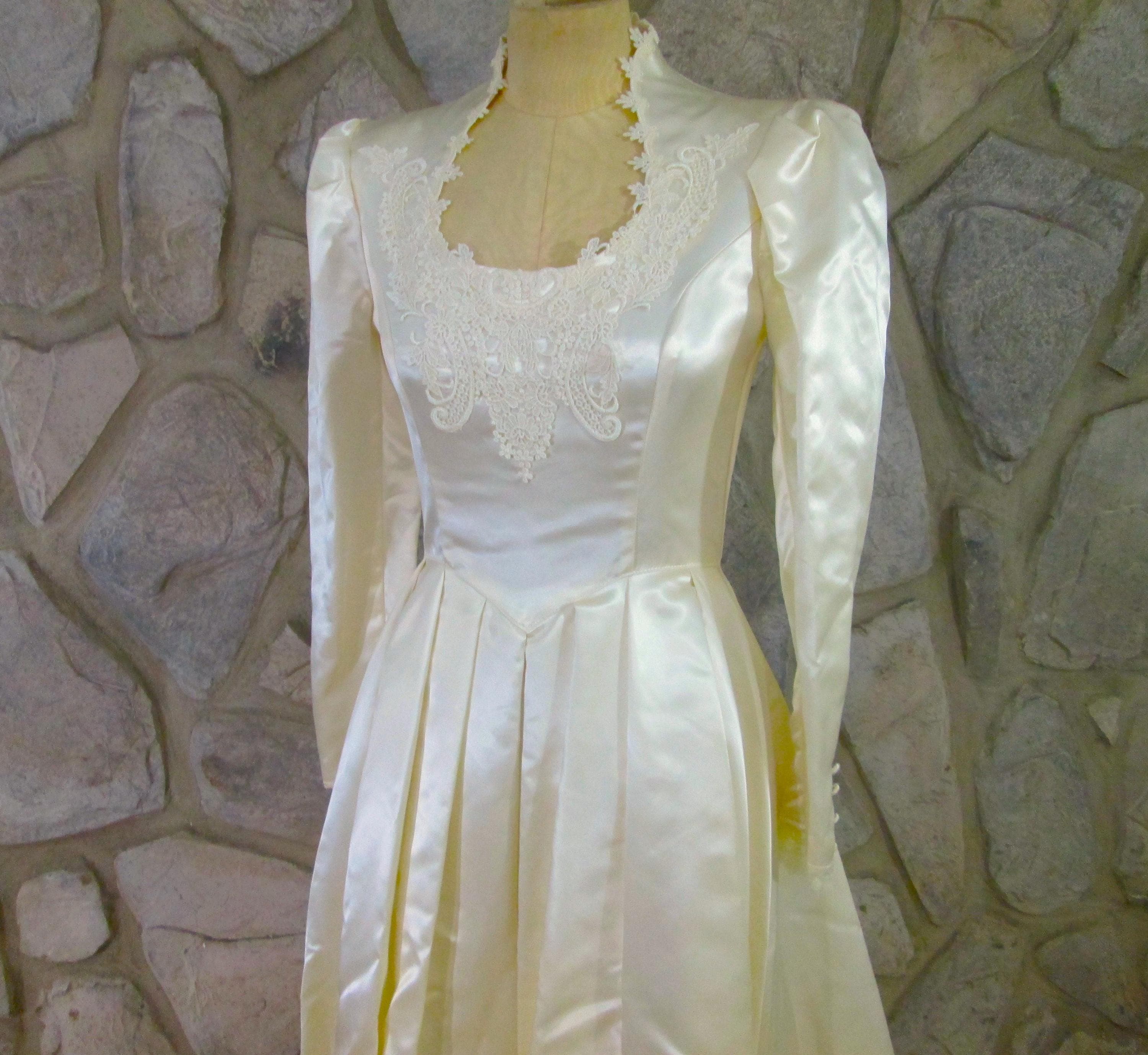 Vintage Jessica McClintock Gunne Sax Romantic Renaissance Wedding Gown