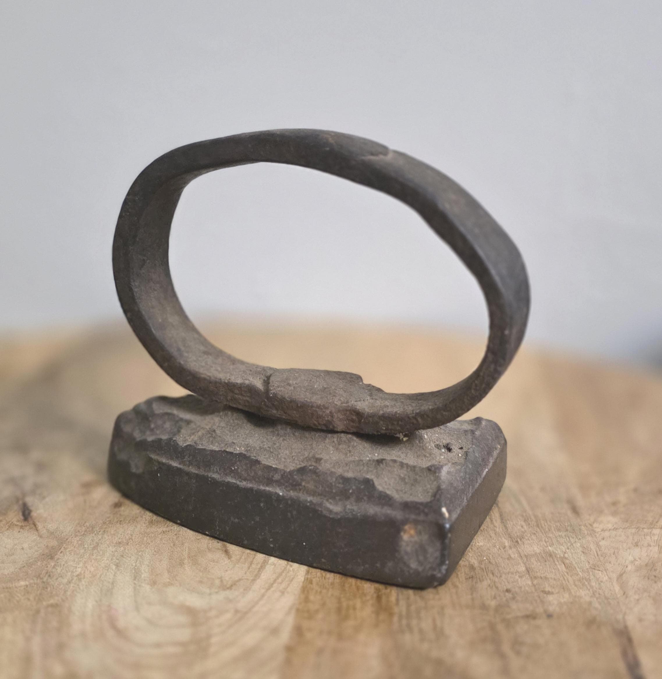 Antique Primitive Farmhouse Decor Cast Iron Flat Iron - Thumbnail 4