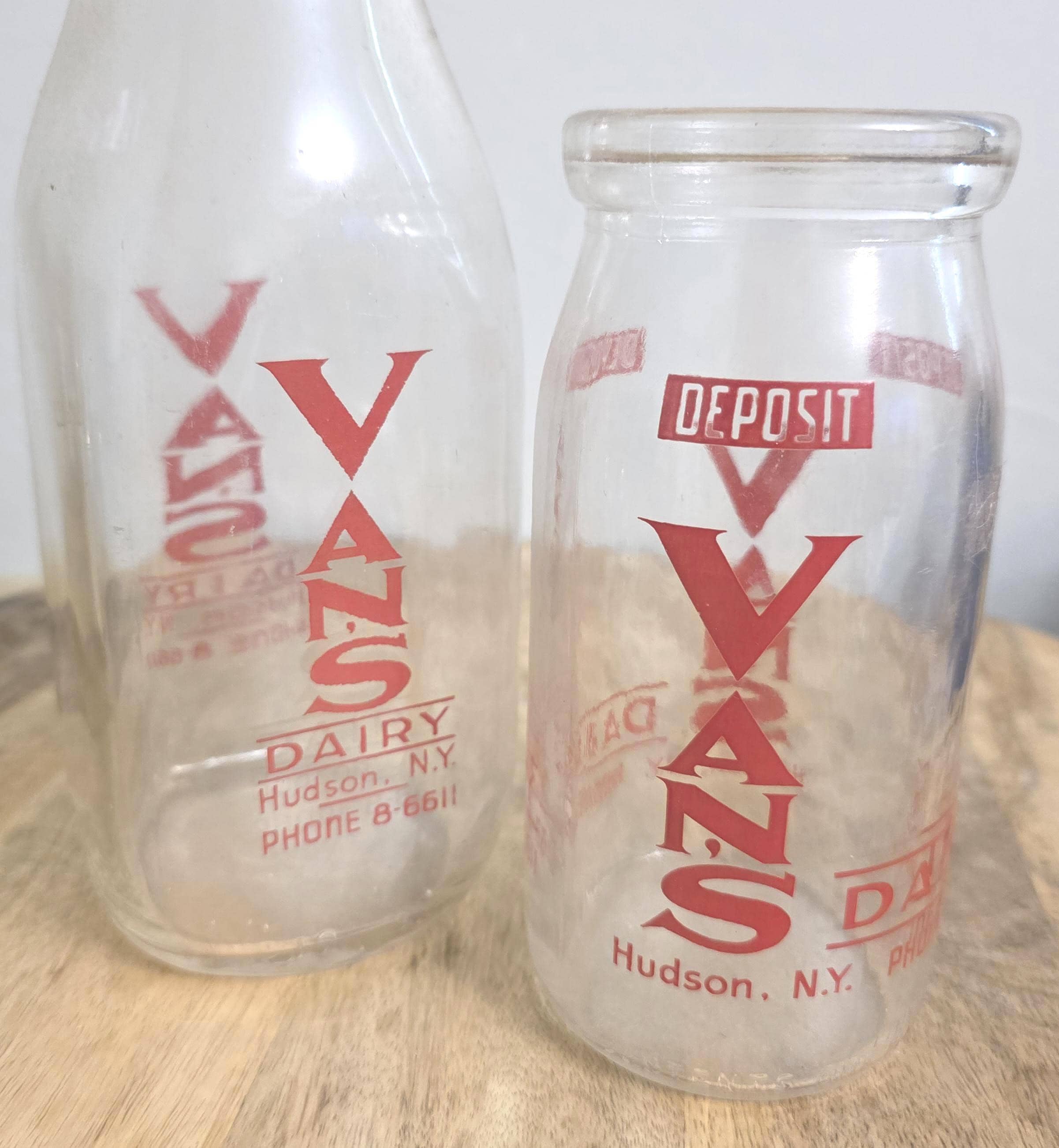 1950's Dairy Milk Bottle Rustic Farmhouse Decor - Thumbnail 2