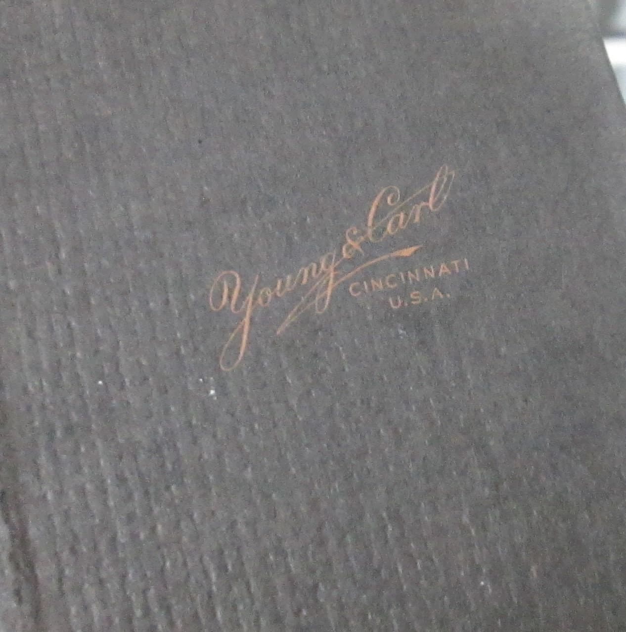 Vintage 1920's/1930's Black & White Photo of Girl by Young and Carl, Cincinnati - Thumbnail 2