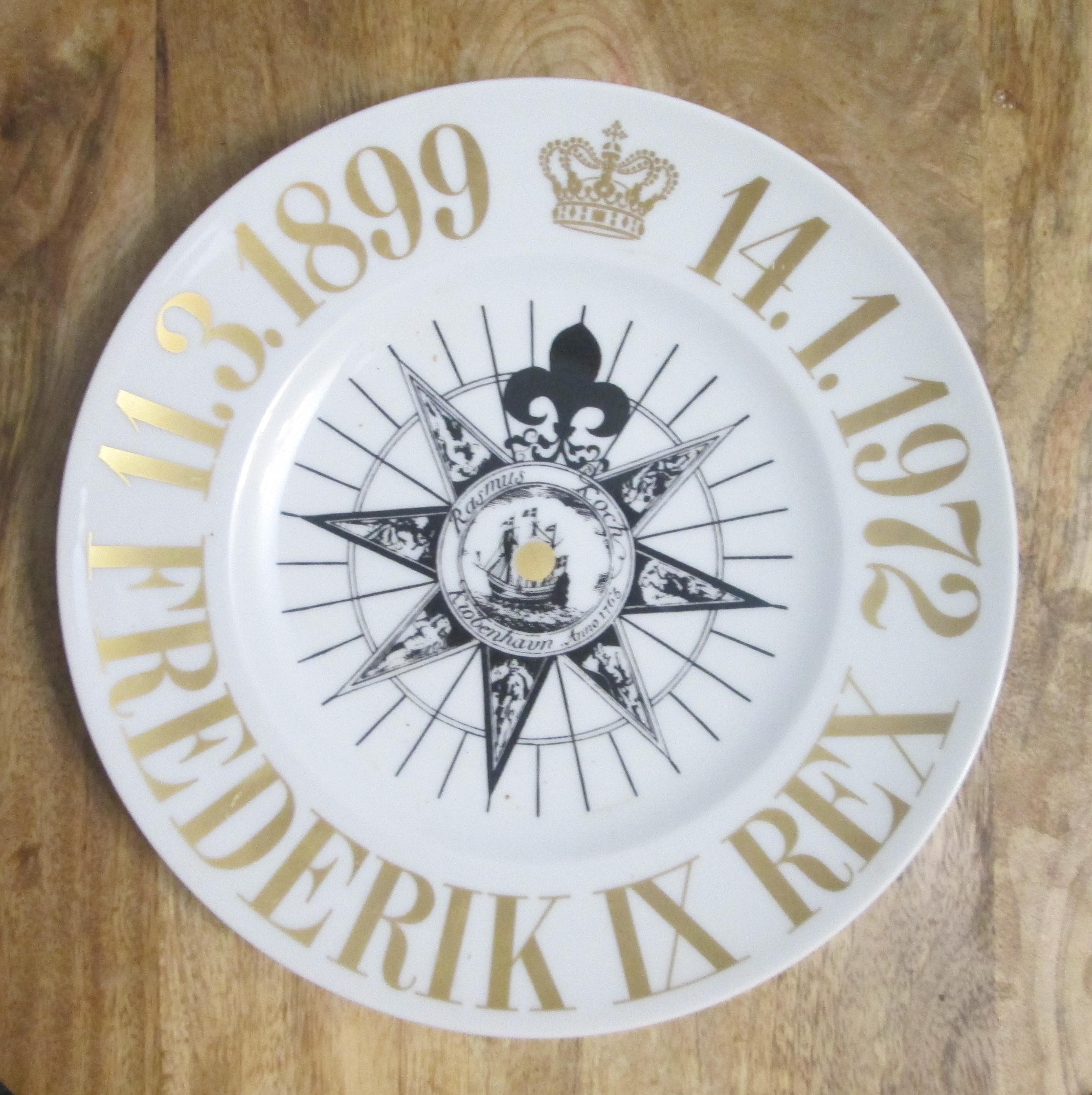 Vintage Bing & Grondahl King Frederik IX Denmark Plate