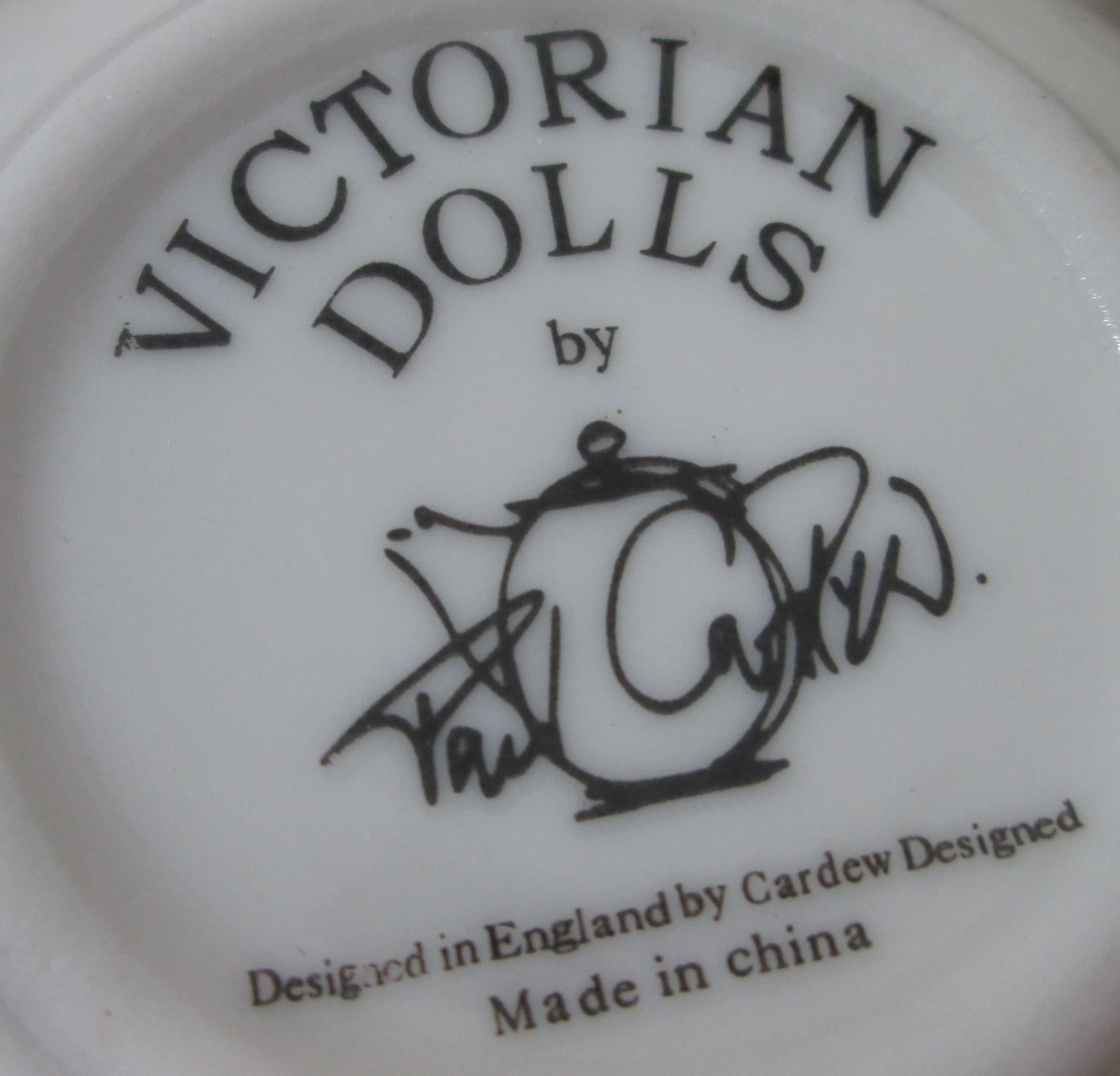 Paul Cardew Victorian Dolls Cup and Saucer - Thumbnail 4