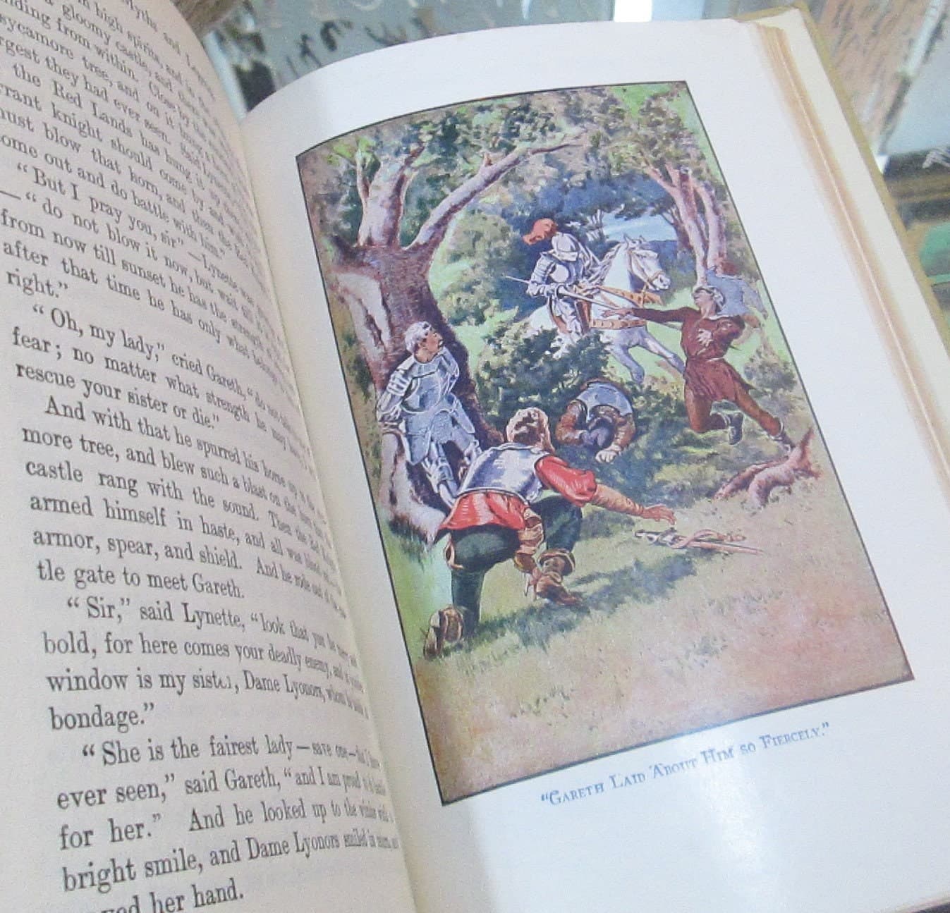 Vintage Book: A Book of famous Myths and Legends, 1953 - Thumbnail 6