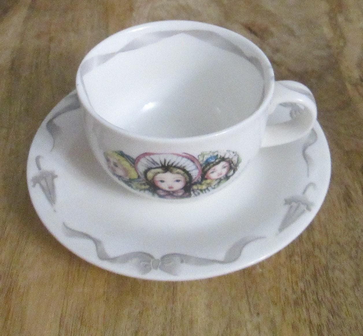 Paul Cardew Victorian Dolls Cup and Saucer - Thumbnail 2