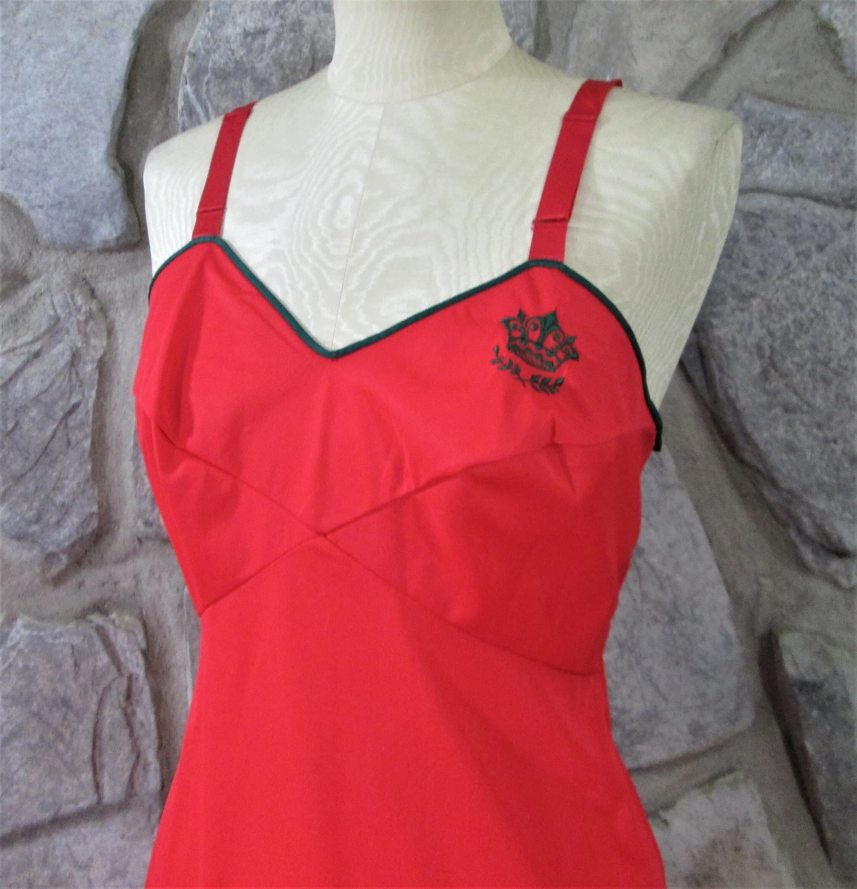 Vintage 1950's Rogers Red & Green Slip - Thumbnail 2