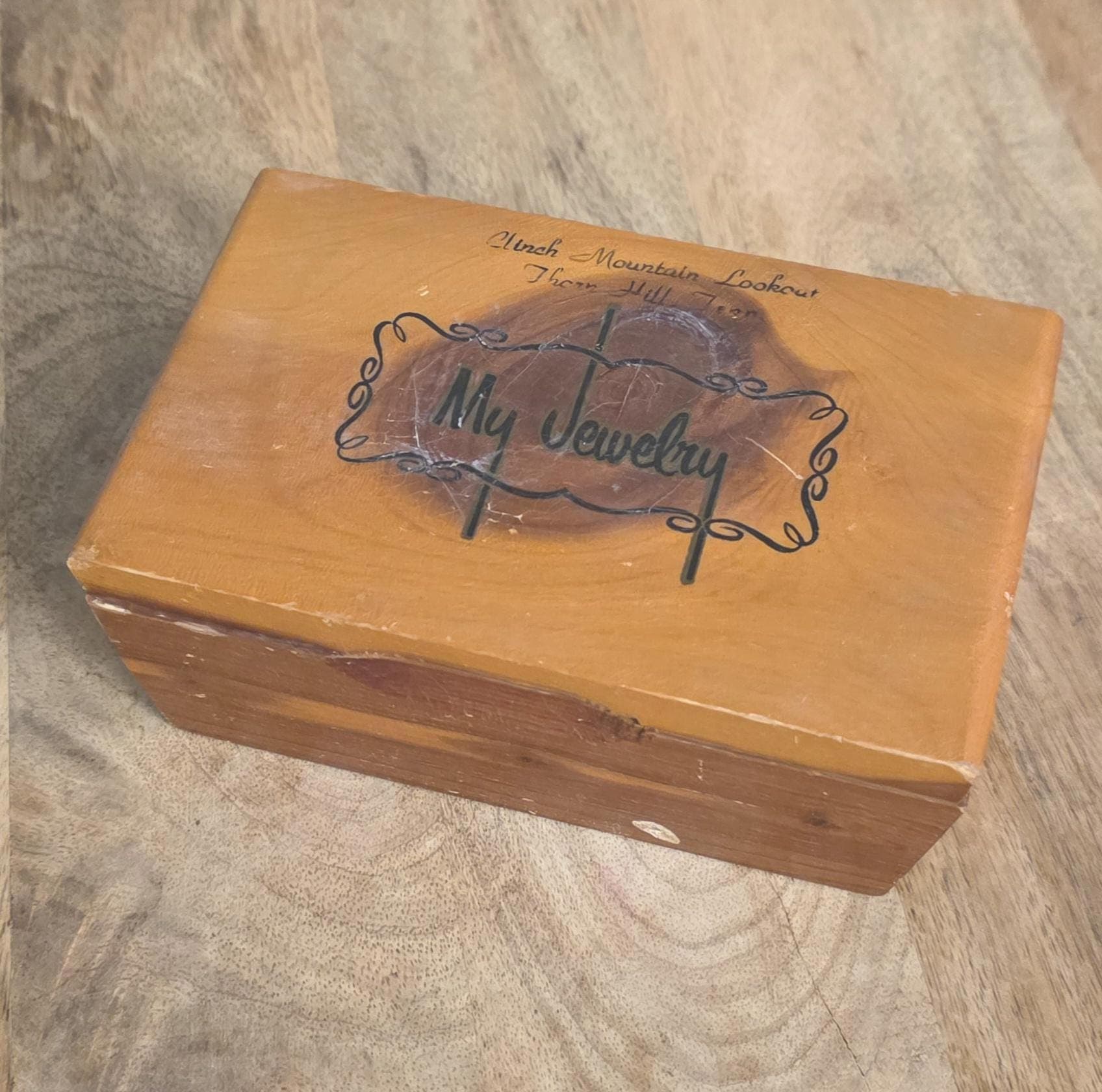 Vintage Souvenir Wooden Jewelry Box from Clinch Moutain Lookout Thorn Hill Tennessee