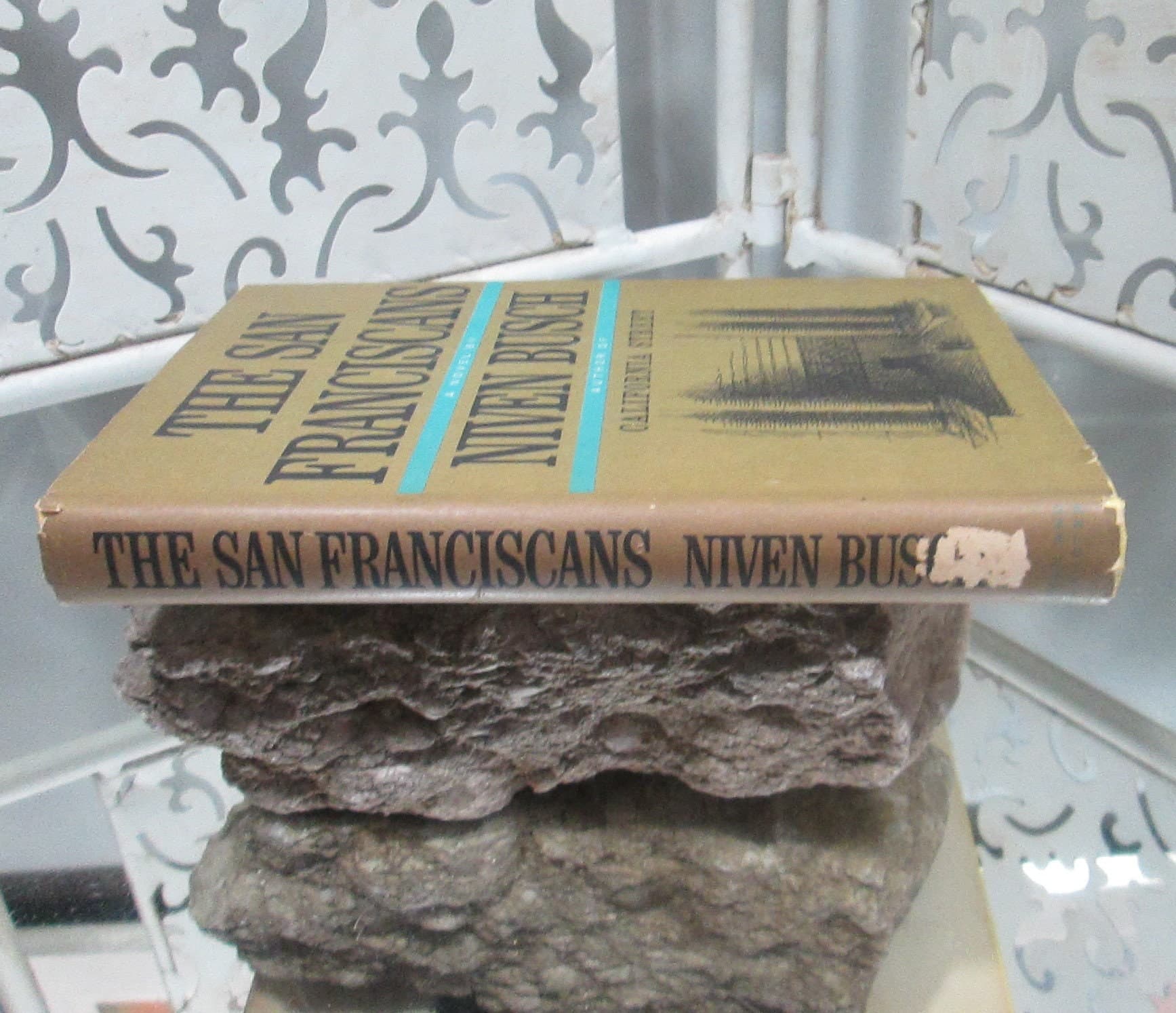 Vintage Edition The San Franciscans by Niven Busch, 1962 - Thumbnail 3