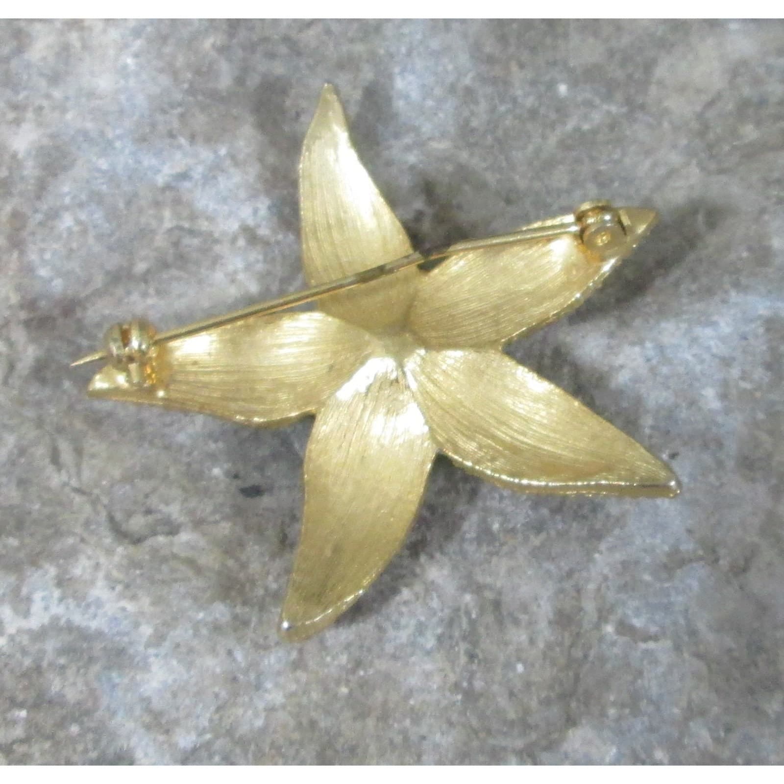 Vintage Star Fish Shell and Coral Gold Tone Brooch - Thumbnail 2