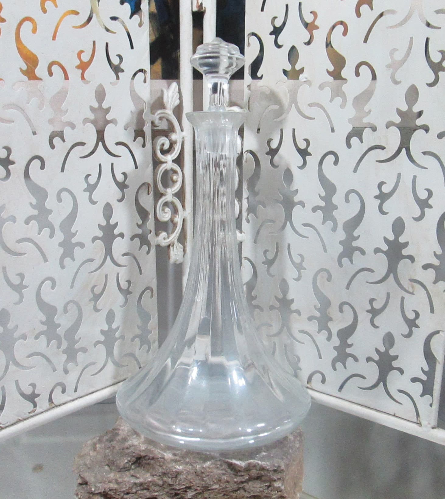 Vintage Glass Ship's Decanter - Thumbnail 2