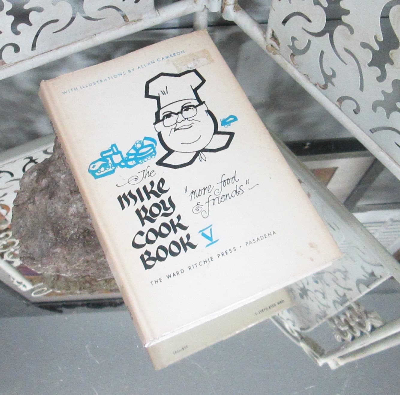 Vintage Mike Roy Cook Book V, 1974