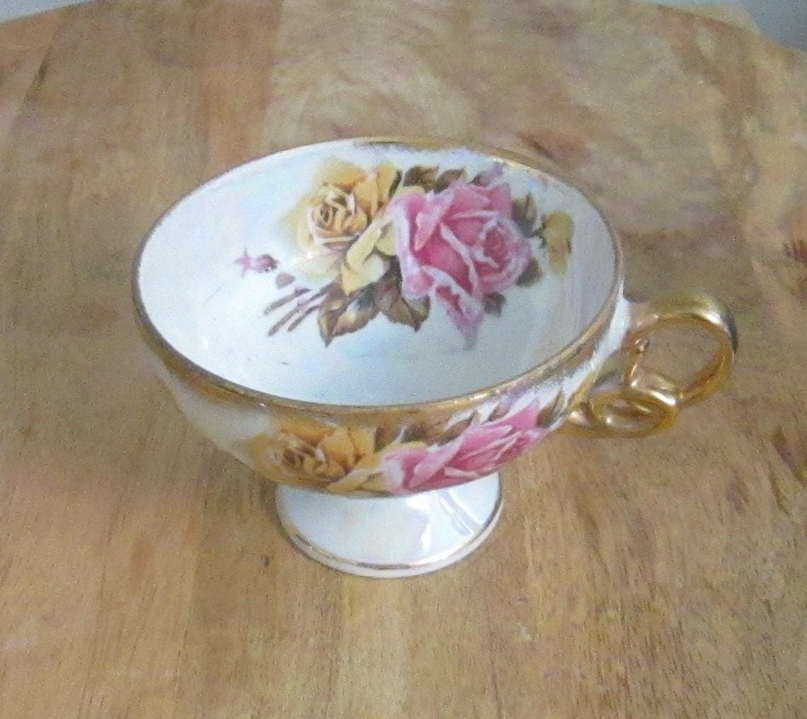 Vintage English China Rose Pattern Tea Cup - Thumbnail 2