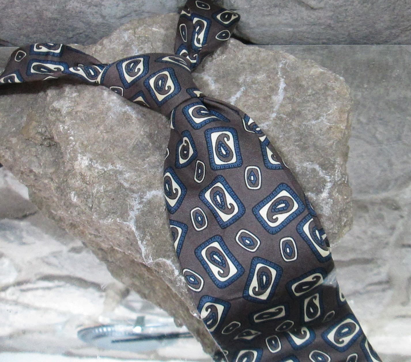 Vintage Hardy Amies Brown Silk Paisley Tie