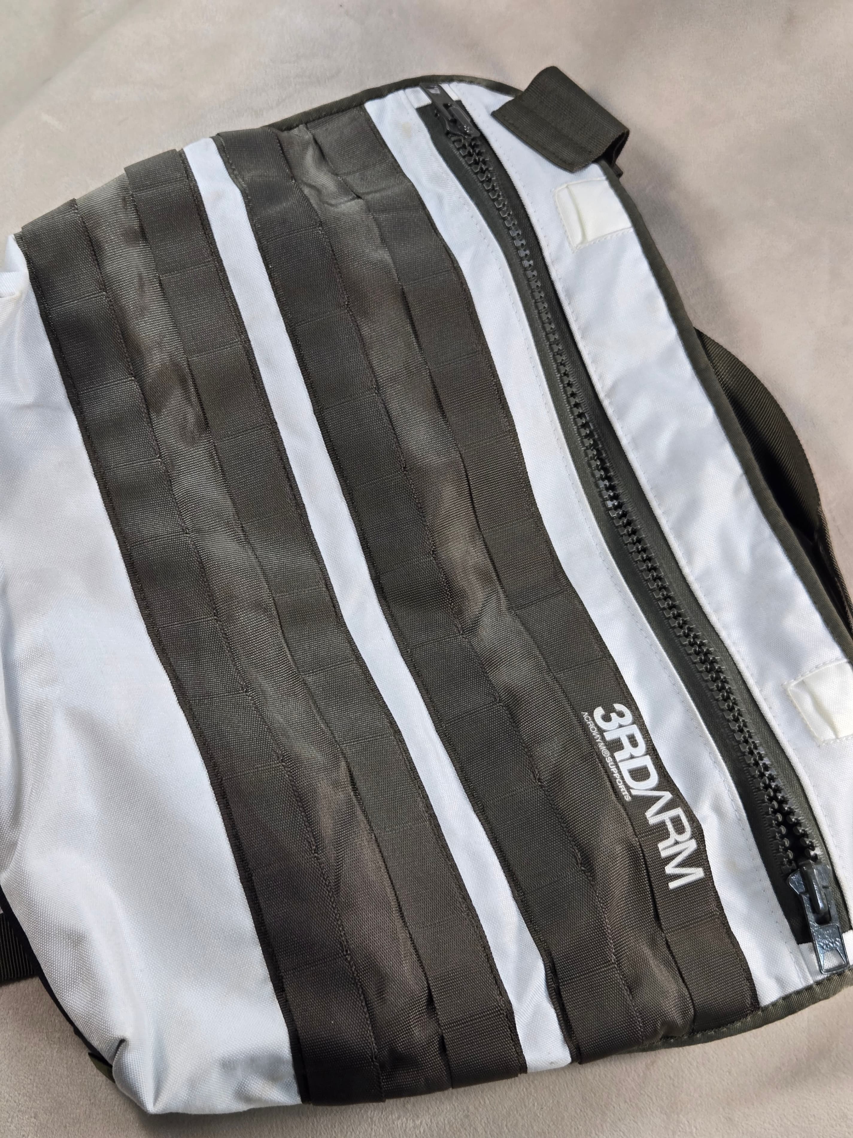 3RD ARM Messenger Bag | Authentic ACRONYM Techwear Modular Tactical Urban Carry - Thumbnail 3