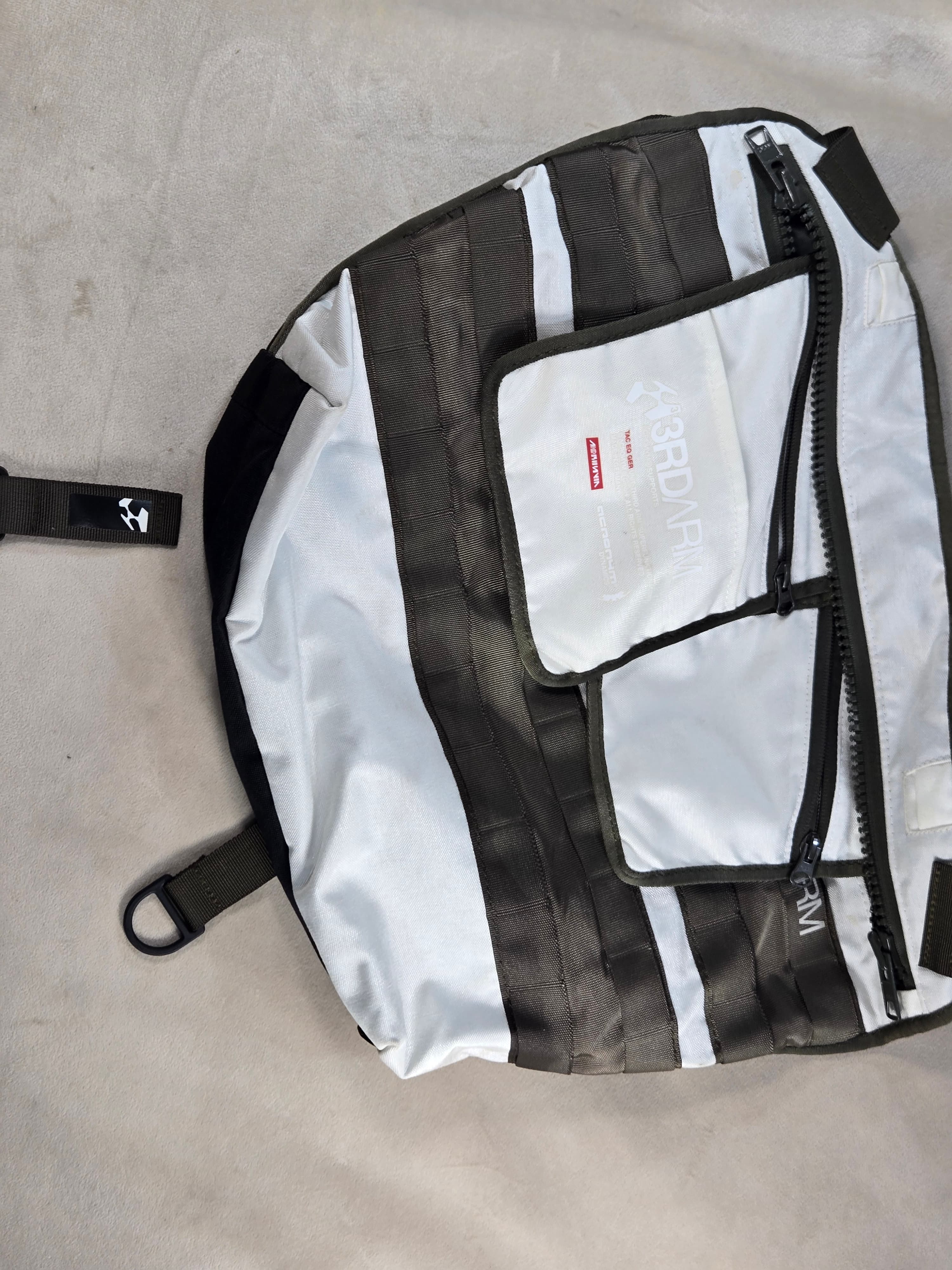 3RD ARM Messenger Bag | Authentic ACRONYM Techwear Modular Tactical Urban Carry - Thumbnail 10