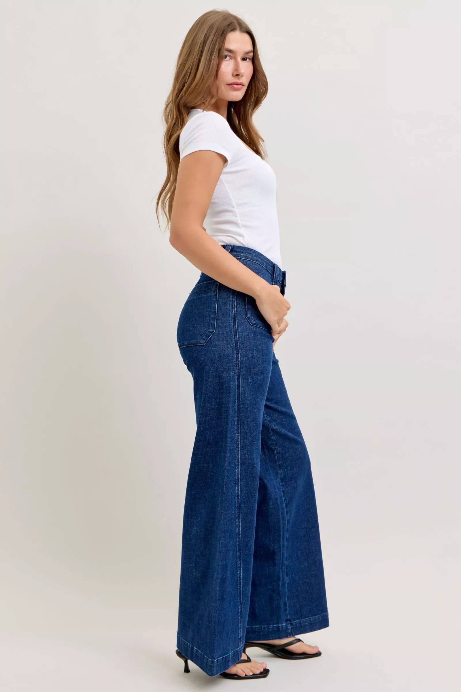 Judy Blue High-Waisted Retro Wide Jeans with Patch Pkts & Twisted Seams - DK / 1(25) - Thumbnail 6