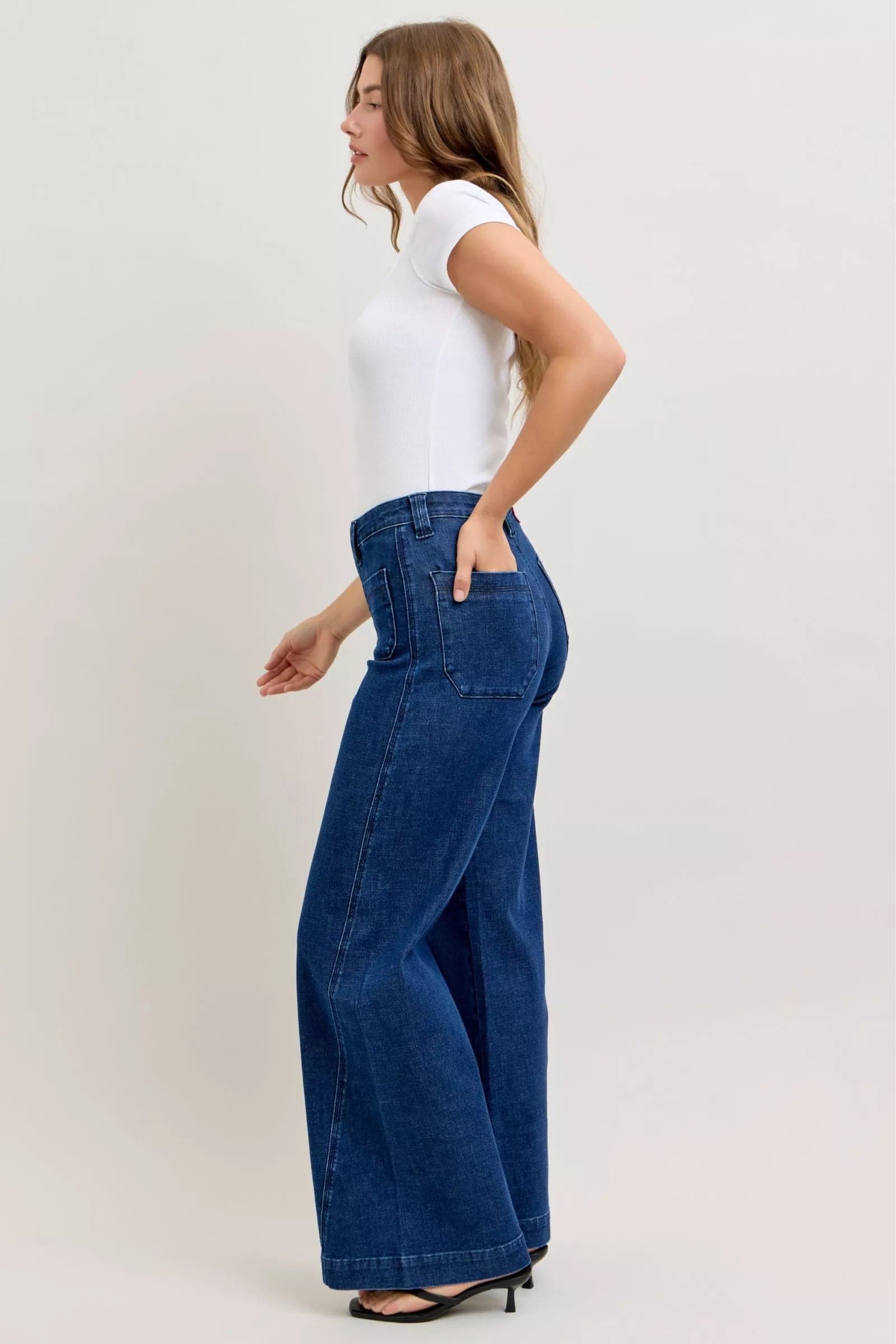 Judy Blue High-Waisted Retro Wide Jeans with Patch Pkts & Twisted Seams - DK / 13(31) - Thumbnail 7