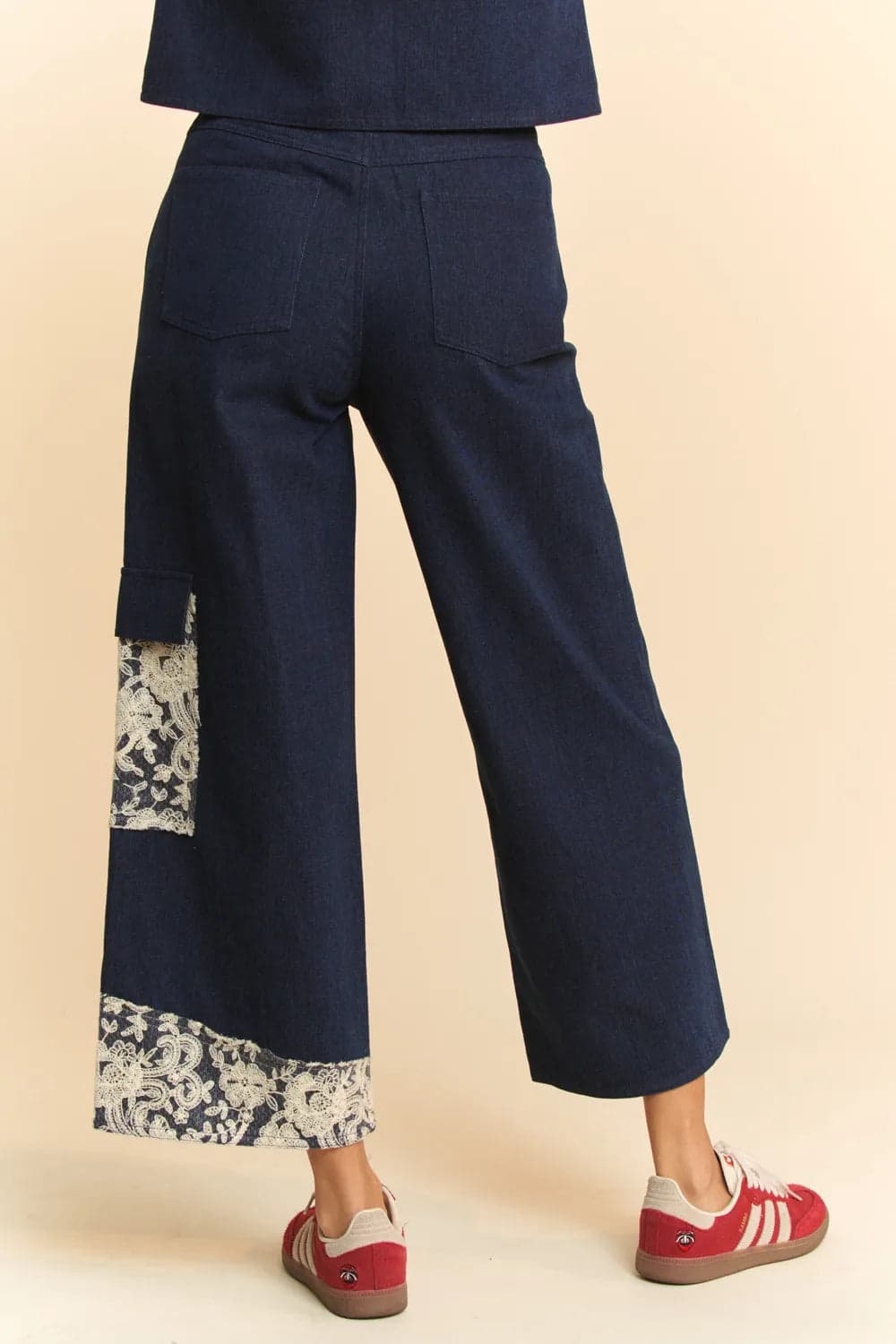 Davi & Dani Lace Applique Wide Leg Jeans - Dark / L - Thumbnail 2