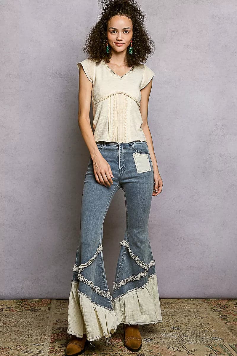 POL V-Neck Lightweight Textured Short Sleeve Knit Top with Lace Trim - CREAM / L - Thumbnail 17