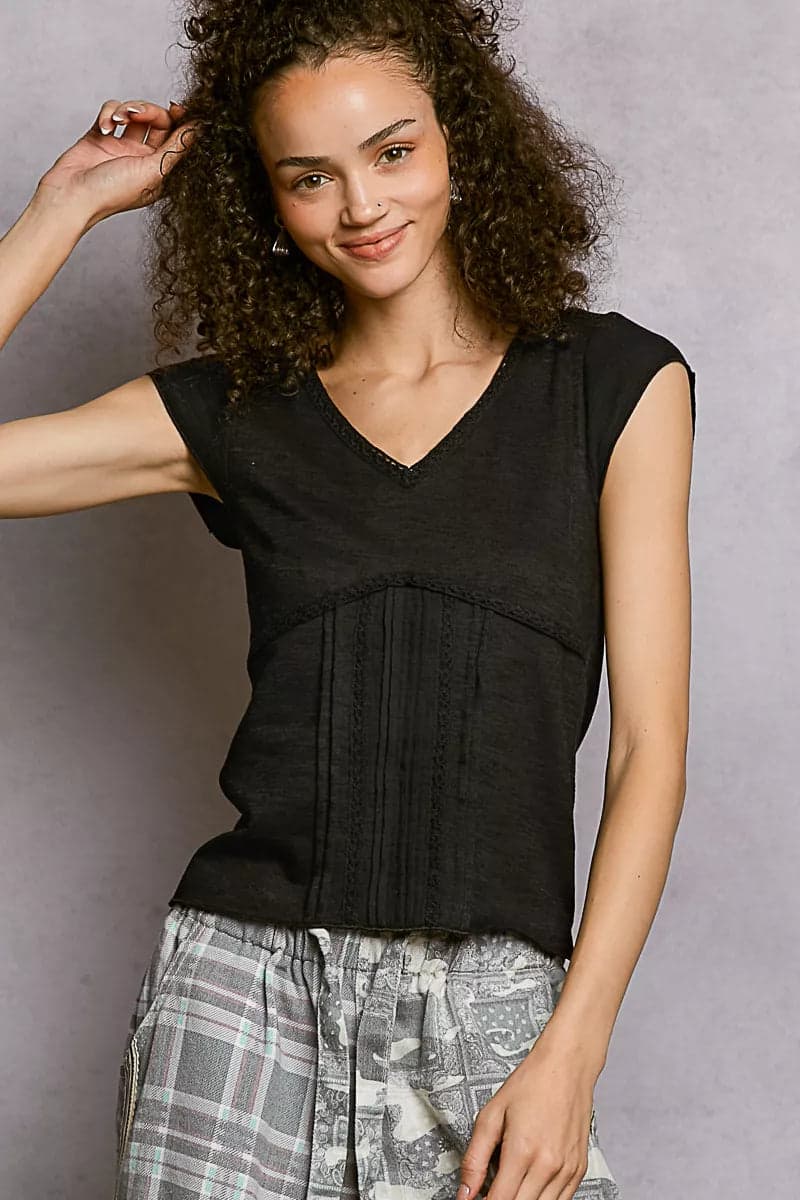 POL V-Neck Lightweight Textured Short Sleeve Knit Top with Lace Trim - BLACK / M