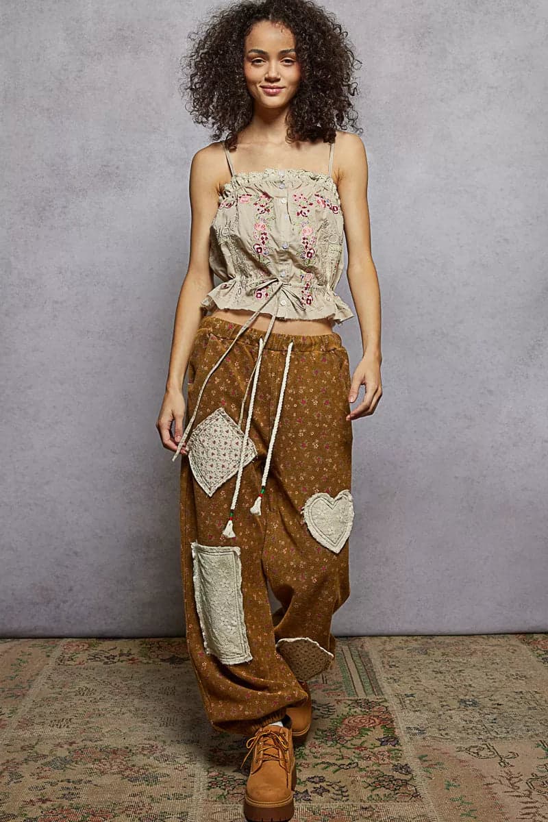 POL Button Down Floral Embroidered Cropped Cami with Lace Detail - TAUPE / L - Thumbnail 5