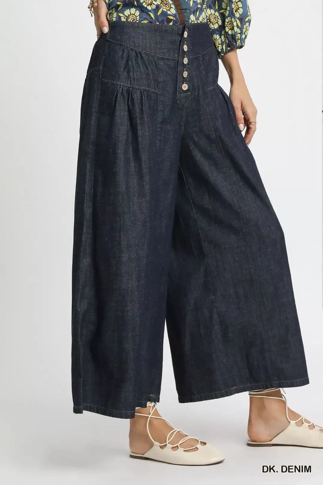 Umgee Stone Washed Wide-Leg Button-Front Culottes - DK. DENIM / M - Thumbnail 2