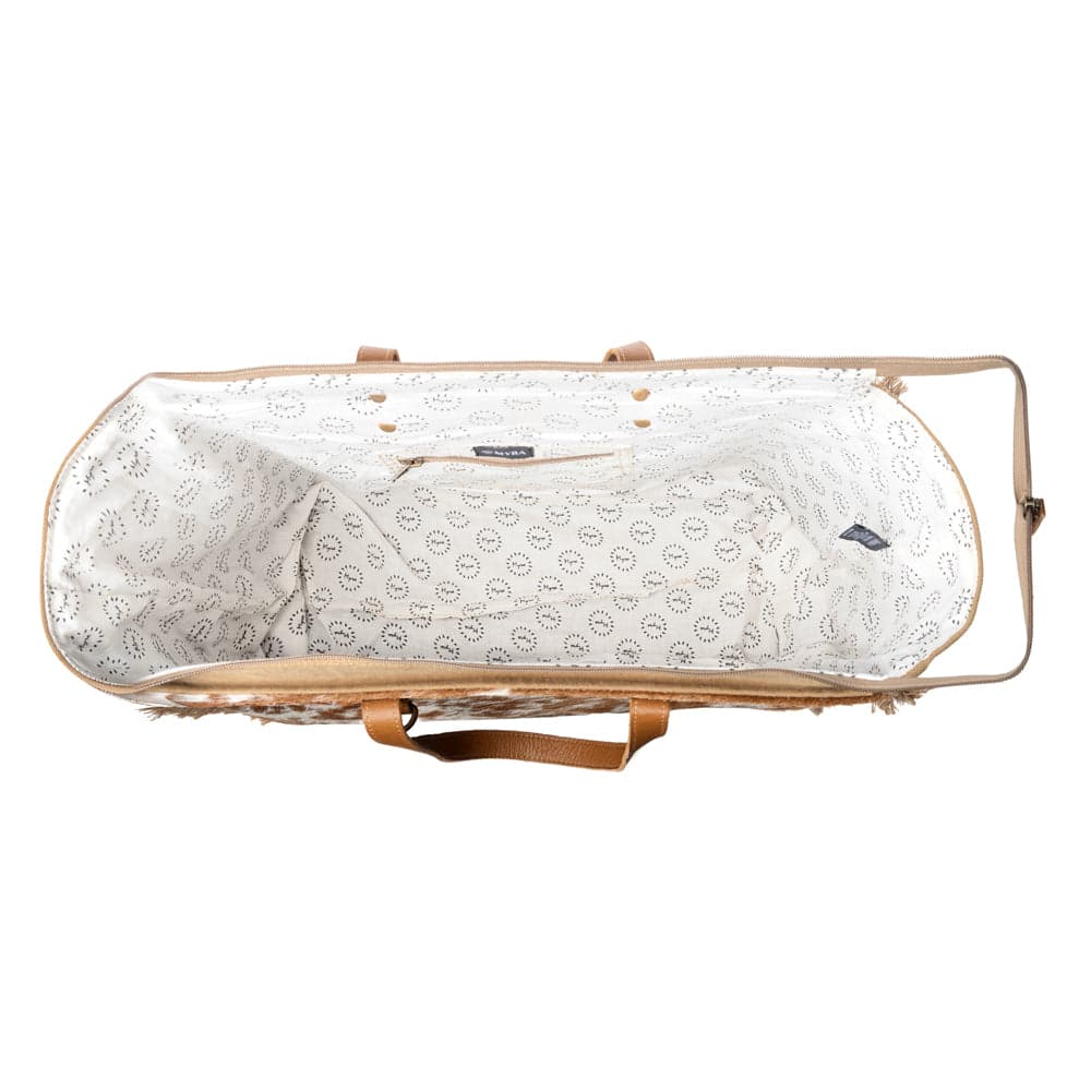 Myra Cartwright Hand-Tooled Bag in Tan & White - Tan & White - Thumbnail 4