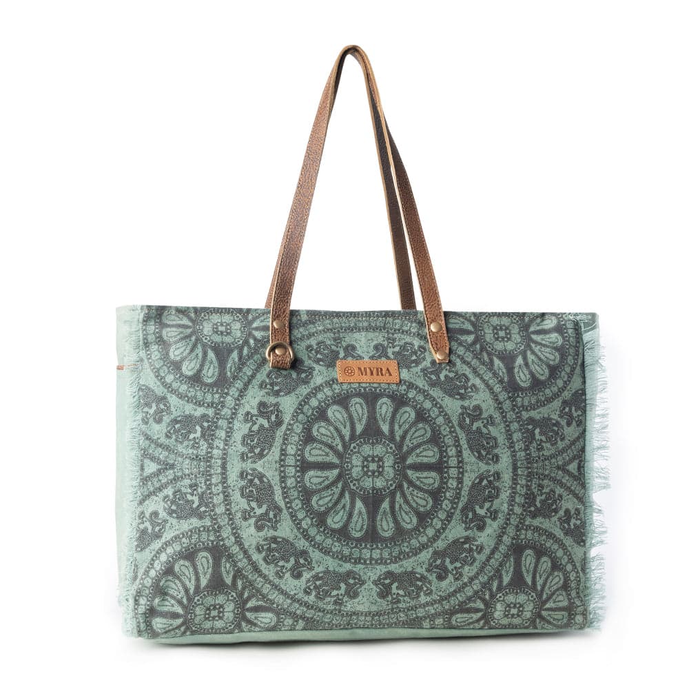Myra Wildtusk Weekender Bag for Women in green with vintage print detail - Green - Thumbnail 2