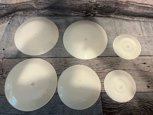 Vintage Corelle "Crazy Daisy" dinnerware six pieces - Thumbnail 2
