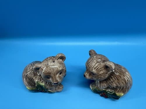 Ceramic Bear Salt & Pepper Shakers Set 3" - Thumbnail 3