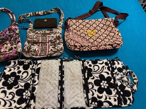 Vera Bradley Lot Of 6 pieces~SOLD AS IS - Thumbnail 4