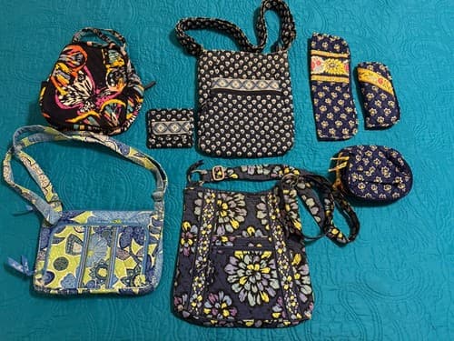 Vera Bradley Lot Of 8 pieces~SOLD AS IS - Thumbnail 2