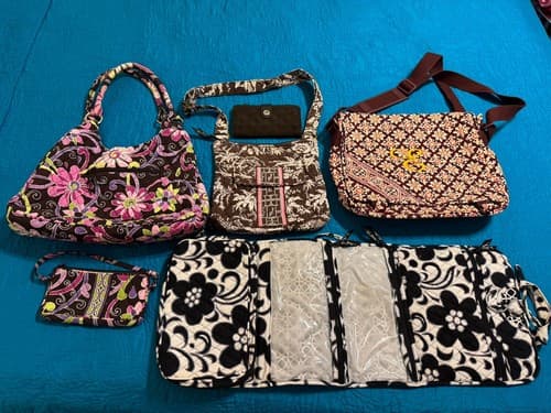 Vera Bradley Lot Of 6 pieces~SOLD AS IS - Thumbnail 2