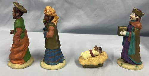 Vintage Heritage Of Christmas 8 Piece Porcelain Christmas Nativity Set~Walmart - Thumbnail 8