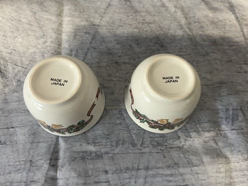 RARE! Pair of Johnson Brothers Victorian Christmas Votive Candle Holders - Thumbnail 4
