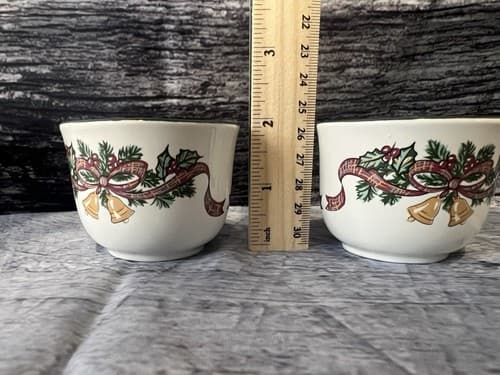RARE! Pair of Johnson Brothers Victorian Christmas Votive Candle Holders - Thumbnail 2