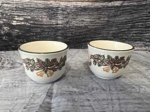 RARE! Pair of Johnson Brothers Victorian Christmas Votive Candle Holders - Thumbnail 5