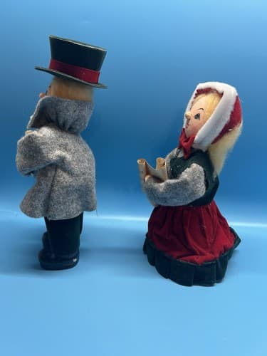 Christmas Caroling Dolls 13" Vintage Victorian Singing Couple Foam Figures - Thumbnail 3
