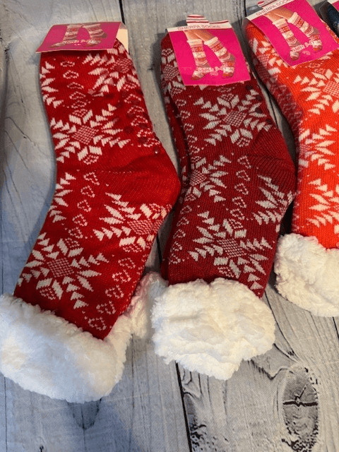 Winter Women Socks Thick Cozy Fuzzy Sherpa Fleece-lined Thermal Non-Skid Slipper - Thumbnail 4