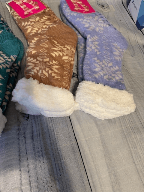 Winter Women Socks Thick Cozy Fuzzy Sherpa Fleece-lined Thermal Non-Skid Slipper - Thumbnail 6