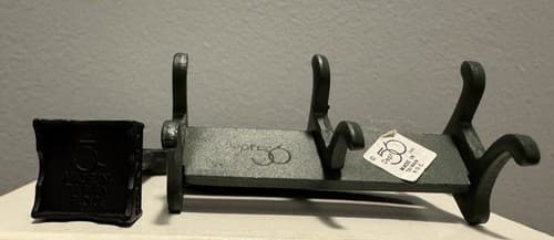 Dept 56 Heritage Village Set of 2 "Park Benches" #51098 & " Town Clock" #51101 - Thumbnail 3