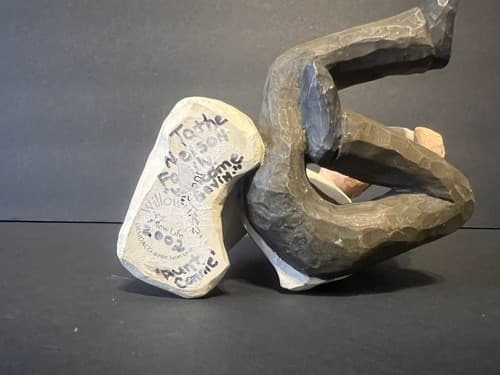 Vintage 2000 Willow Tree "New Life" 2000 Mom Dad And Baby Figure - Thumbnail 3