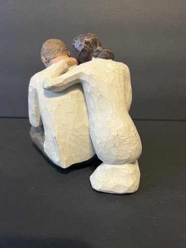 Vintage 2000 Willow Tree "New Life" 2000 Mom Dad And Baby Figure - Thumbnail 2