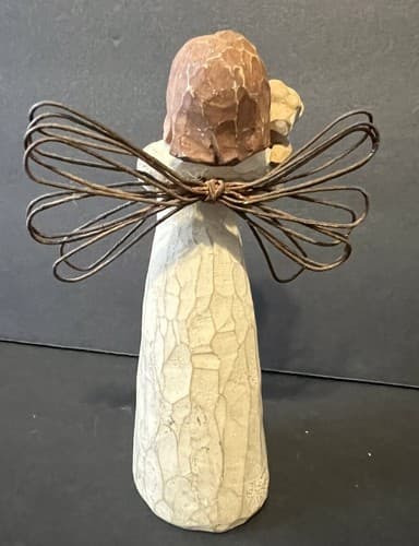 Willow Tree "Angel of Friendship" By Susan Lordi 2000 - Thumbnail 2