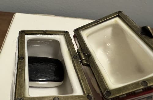 Porcelain Hinged Surprise Trinket Box Church W/ Bible - Thumbnail 5