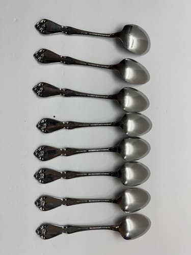 Oneida Arbor True Rose Stainless Flatware- Lot of 7 teaspooons- 1 sugar spoon - Thumbnail 2