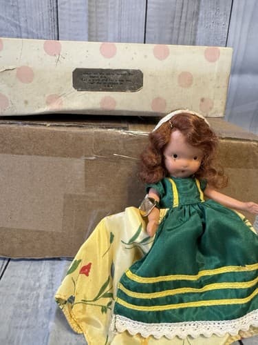 Nancy Ann Storybook Dolls Vintage~#161 "Jennie Set the Table" Doll ~ - Thumbnail 6