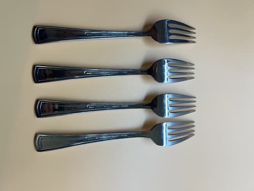 Oneida Flatware Stainless Arbor Rose True Rose Set 4 Salad Forks Flower Floral