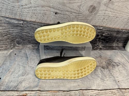 Ecco Soft Comfort~Womens Size 7-7.5 Black Casual Walking Leather Shoes Sneakers - Thumbnail 3