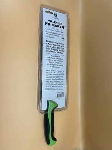 Mercer Cutlery Millennia Collection - 7" Santoku Knife - Thumbnail 2
