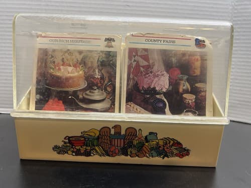 Vintage 1973 McCalls Great American Recipe Card Collection with Box